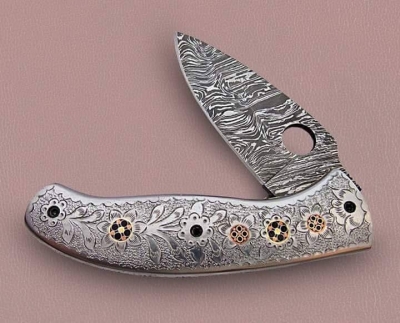 Damascus Folding Knife