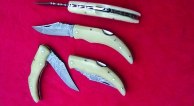 Damascus Laguiole Knives